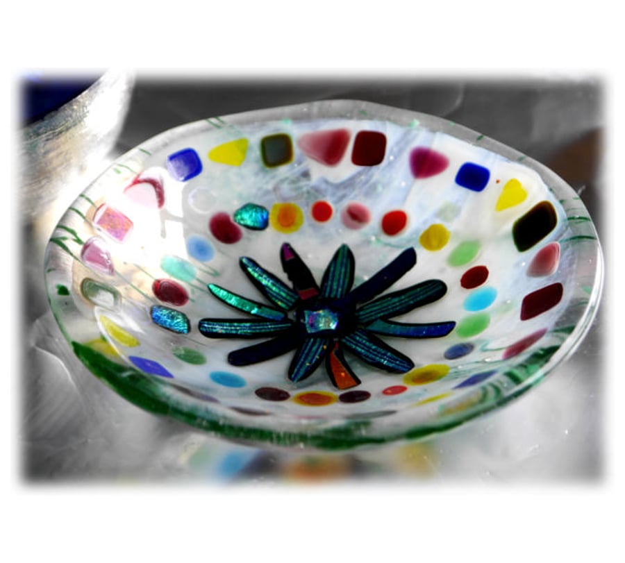 Fused Glass Bowl Round 13cm Dichroic Dolly Mixture