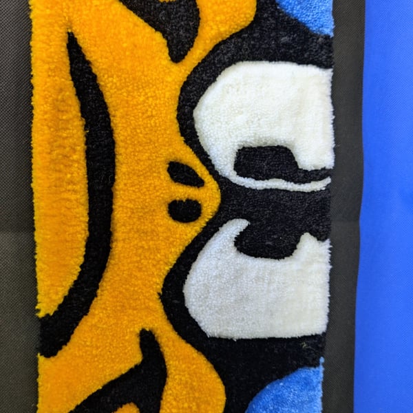 Daffy Duck keyboard rug, table rug