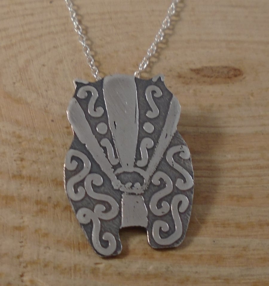 Sterling Silver Etched Swirl Badger Necklace