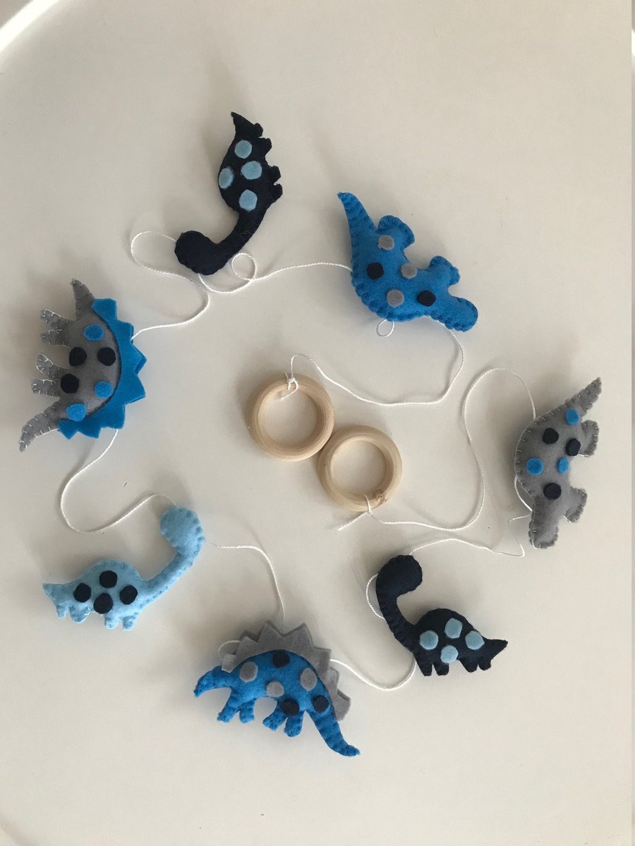 Dinosaur Felt Garland, Dino Artisan Hanging Decoration, Handmade Felt Nursery De