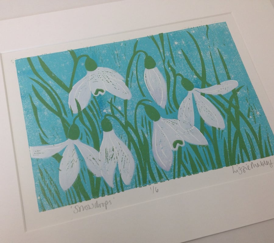 Snowdrop lino print