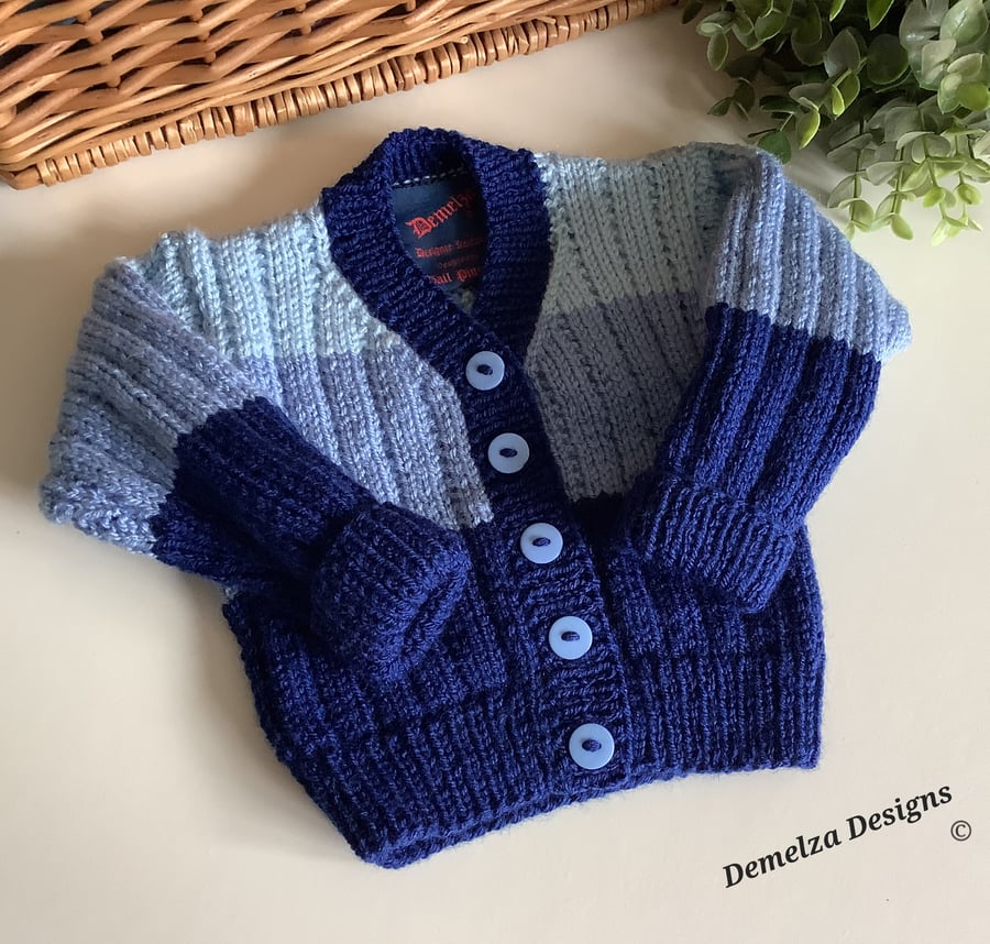 Hand Knitted Baby Boys Cardigan Size 6-12 months size