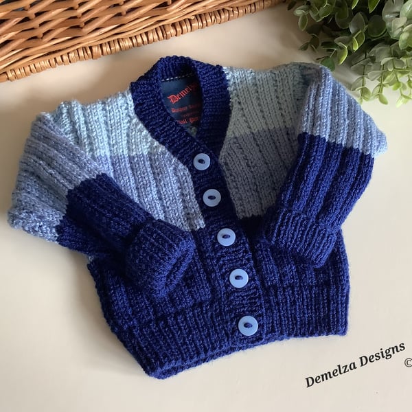 Hand Knitted Baby Boys Cardigan Size 6-12 months size