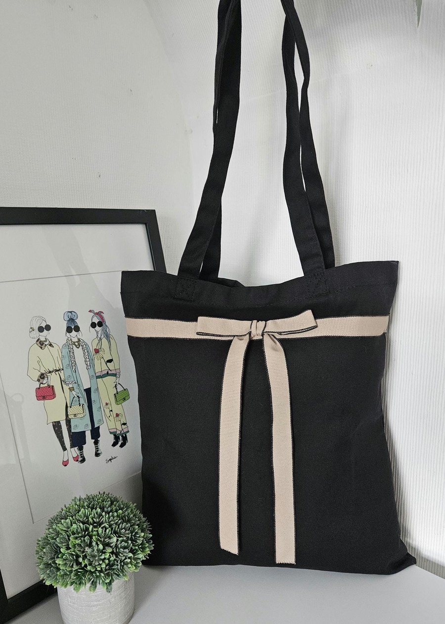Organic Cotton Tote Bag: Black Hopsack Ribbon Bow, Magnetic Closure