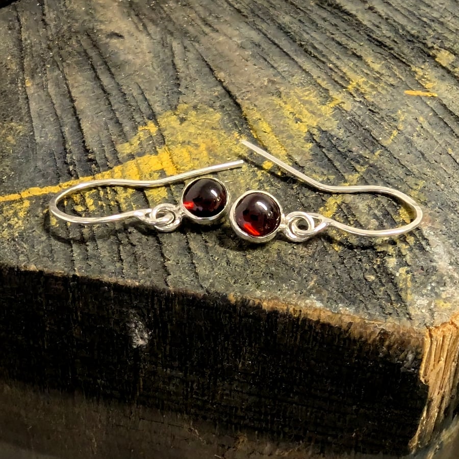 DANGLE Sterling Silver Garnet droplet earrings, Handmade Urban Jewellery