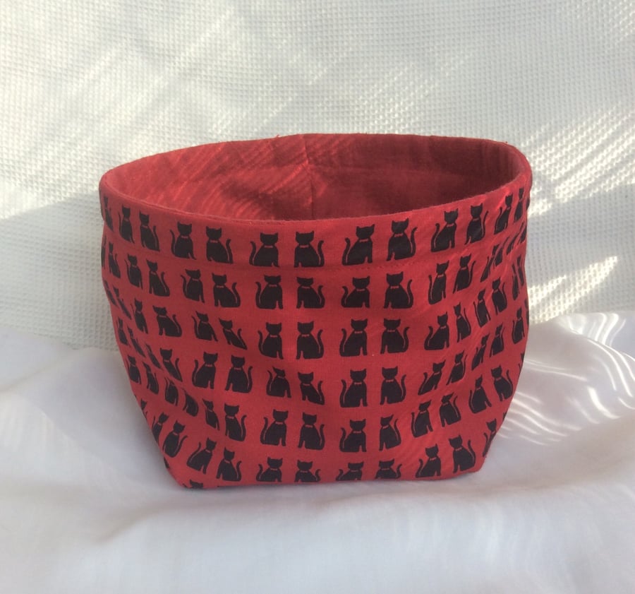 Medium fabric basket, bowl, multi purpose storage, black cats on red