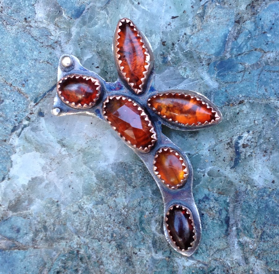 Autumn happy bug brooch 