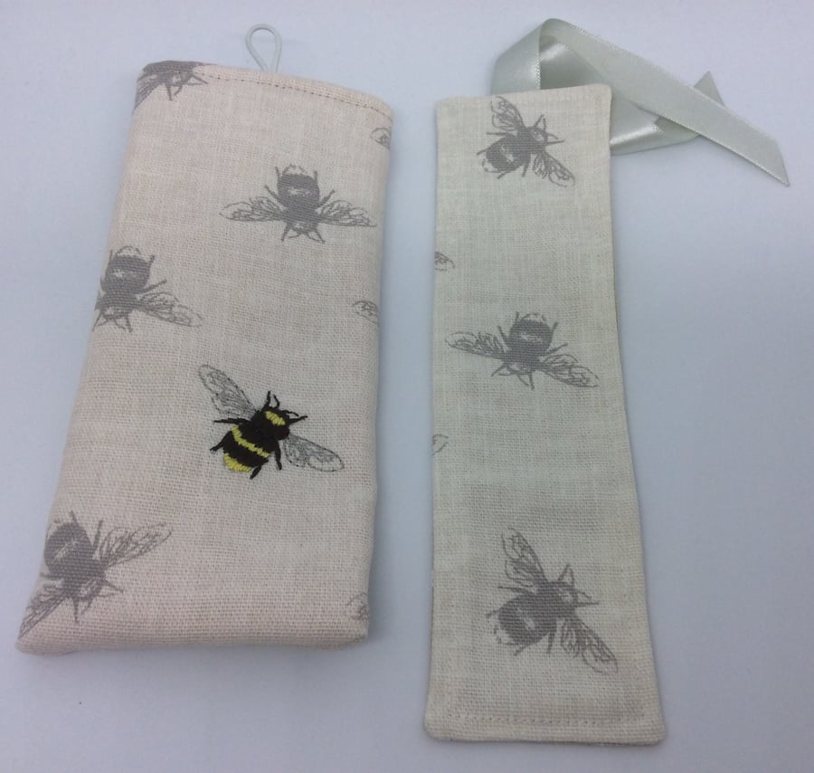 Beautiful bundle, Glasses case and bookmark, bee fabric 