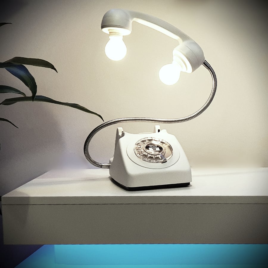 Retro Vintage Rotary Phone Lamp