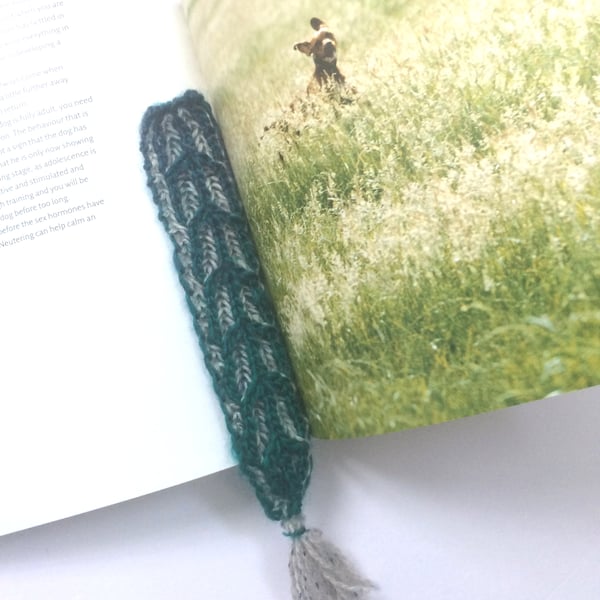 Hand knit book mark