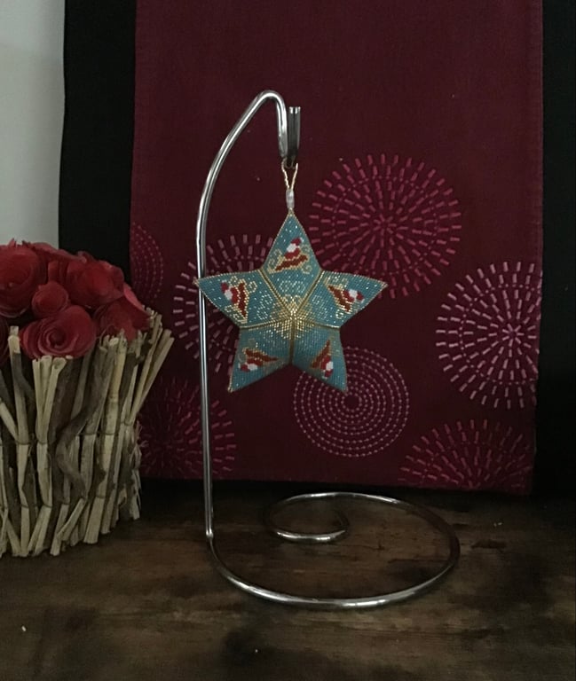 Beaded 3D peyote star ornament