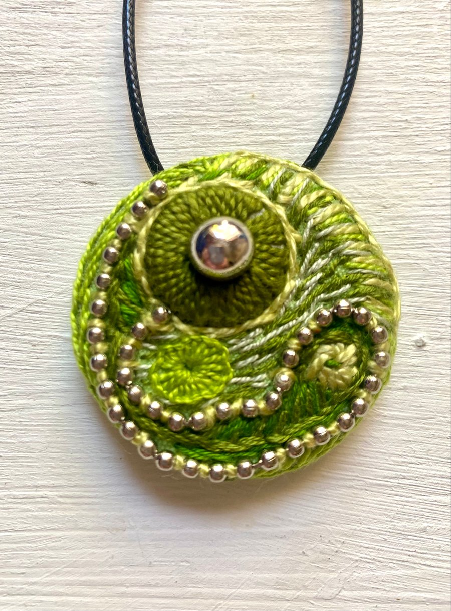 Calm cooling Green, hand embroidered floating pendant necklace 
