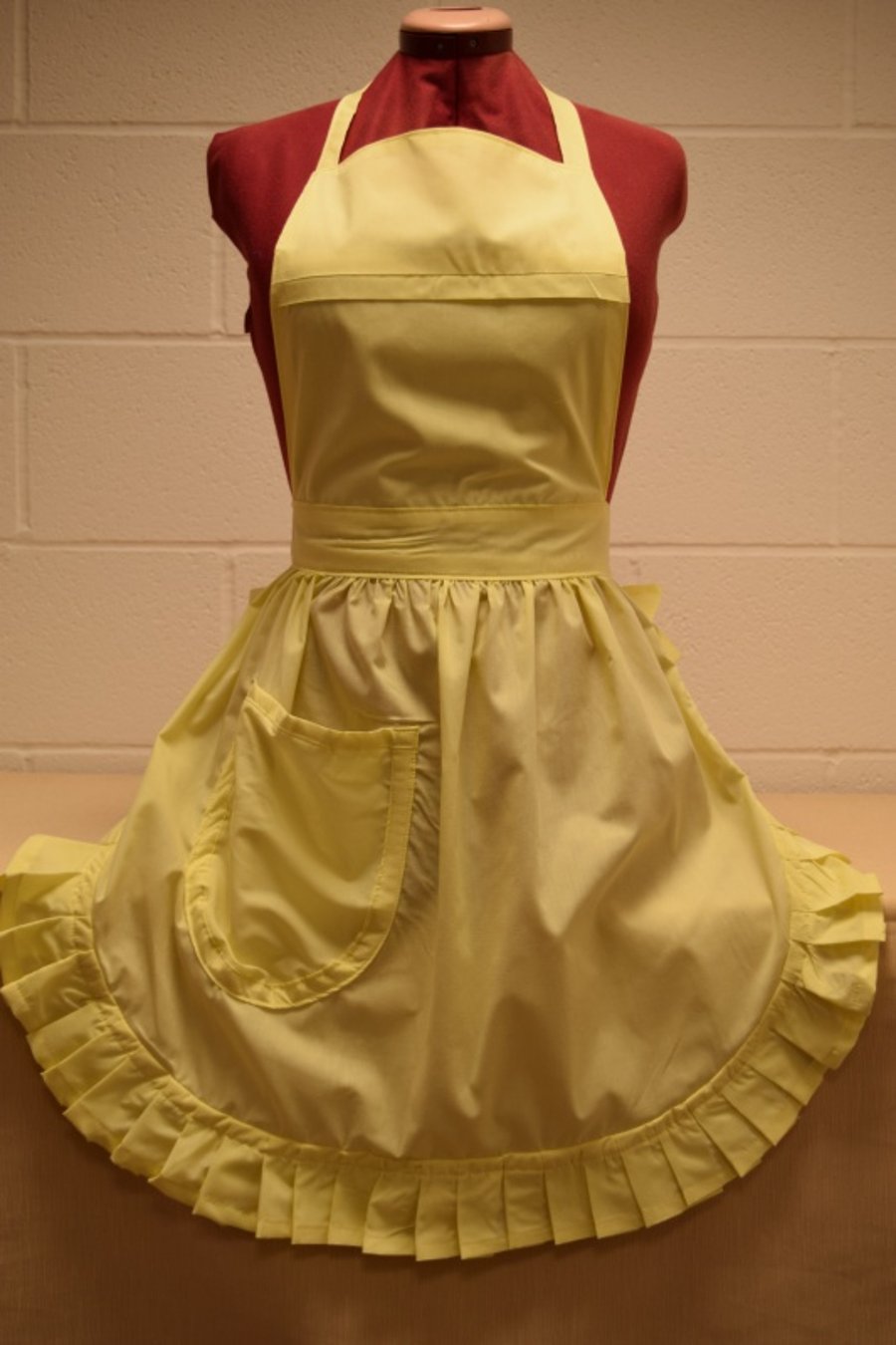 Vintage 50s Style Full Apron Pinny - Lemon