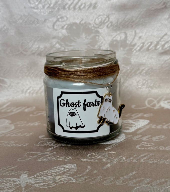 Funny Ghost Cat Candle – Handmade Halloween Gothic Decor