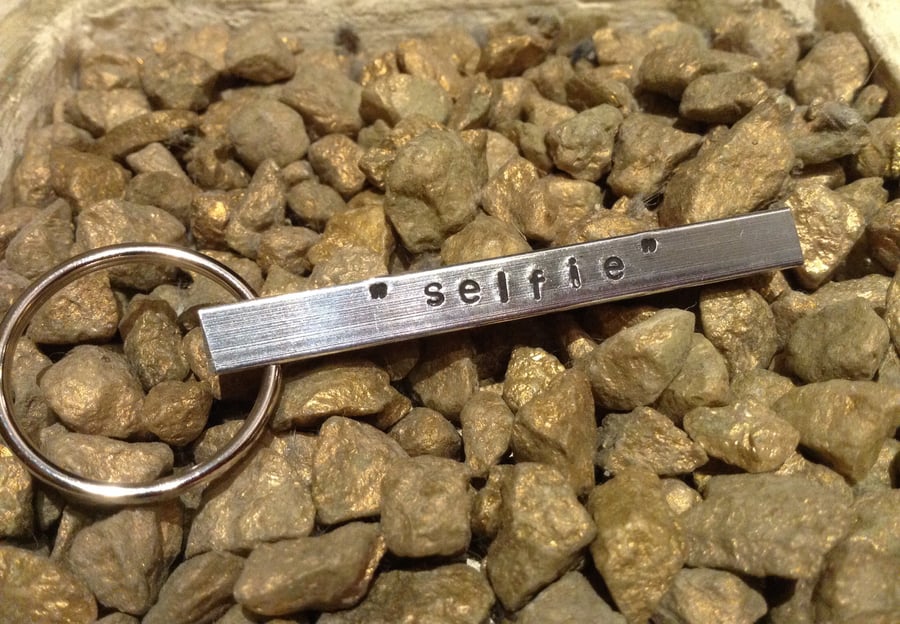 Aluminum Bar Key Ring 'Believe in your 'selfie'