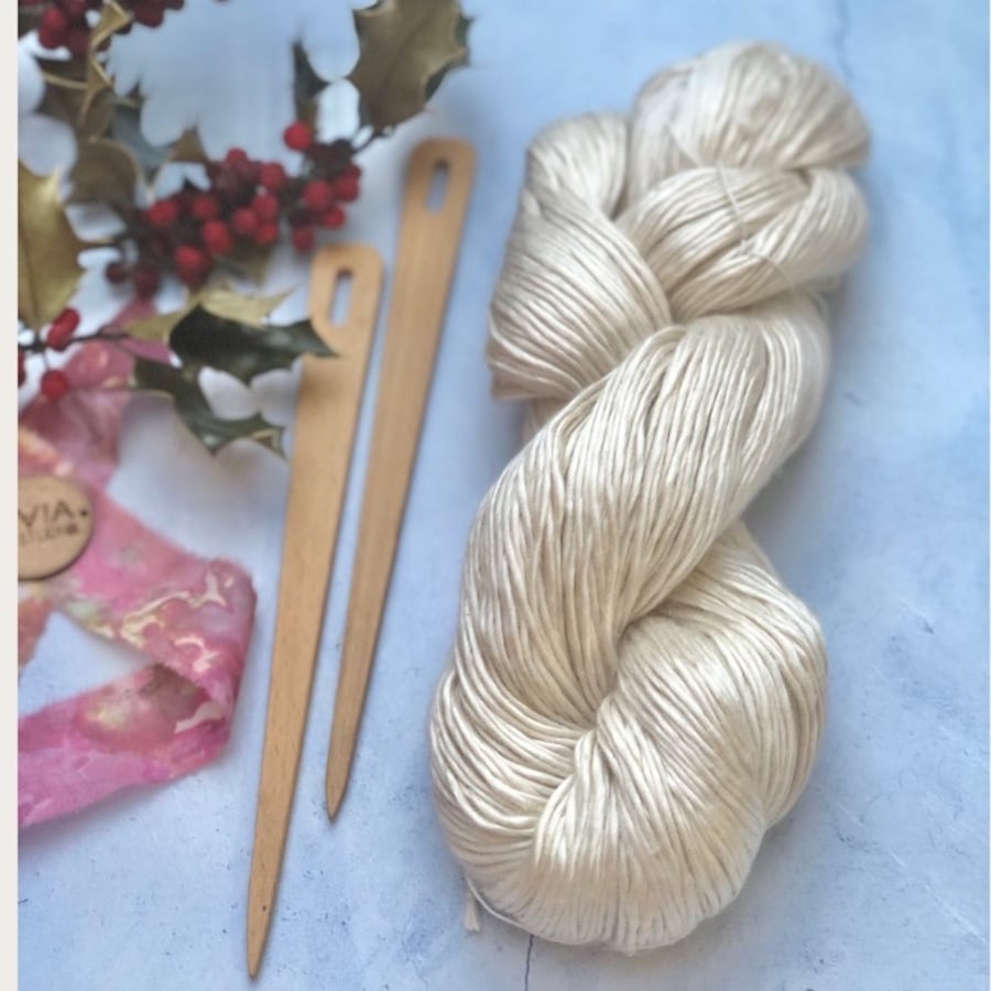 Undyed pure mulberry silk yarn. Ivory Ecru for wedding knitting