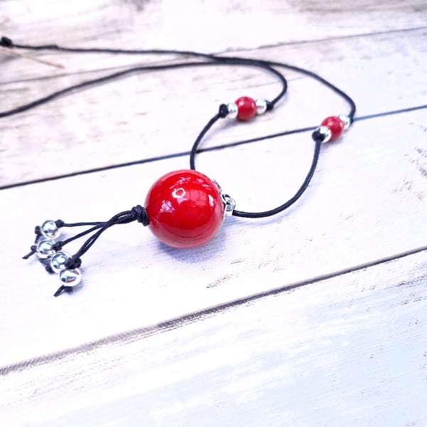 Large elegant boho wooden pendant necklace (dark red and silver)