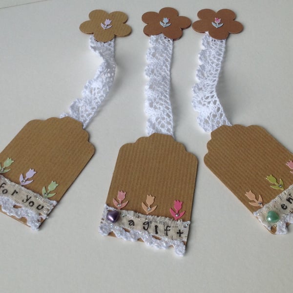 Gift Tags,Set of Three,Spring Theme Handmade Me... - Folksy