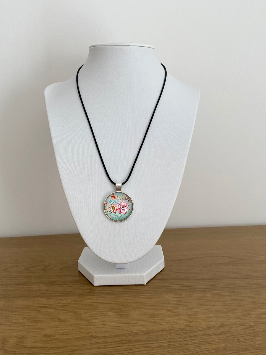 Pretty Floral Shabby Chic Pendant Necklace. Design 1