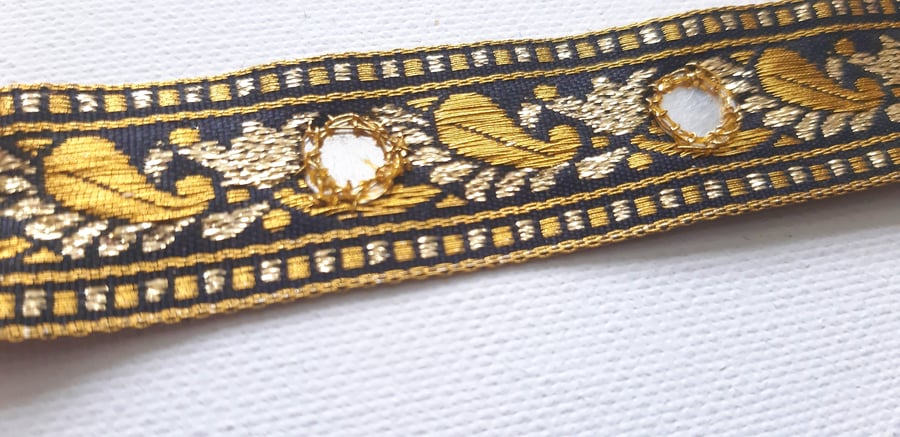 Gold and black embroidered ribbon braid with mirrors, 21mm wide