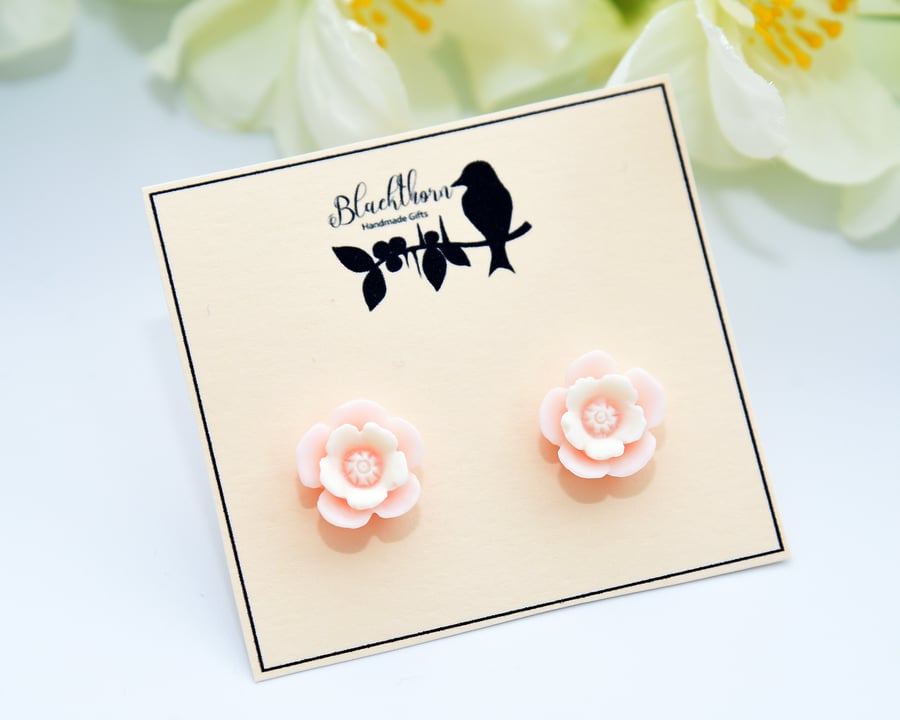 Pale Pink Flower Stud Earrings