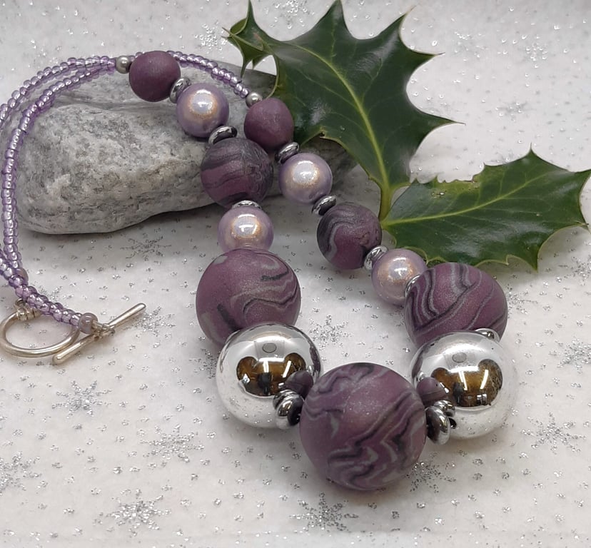 Chunky jewellery - mauve and silver necklace