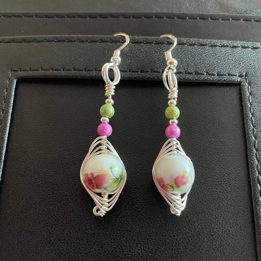 Feminine Floral Earrings