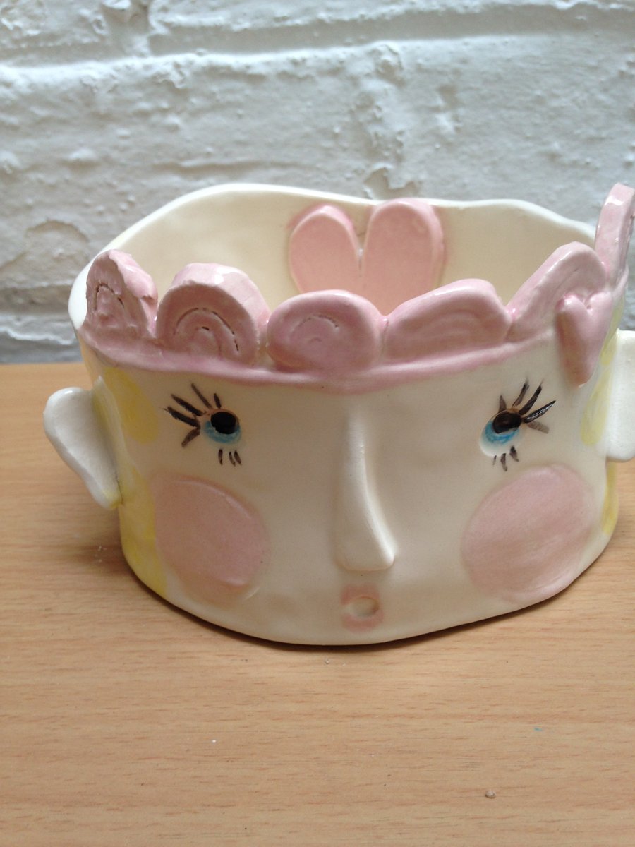 CERAMIC QUEENIE POT OR BOWL