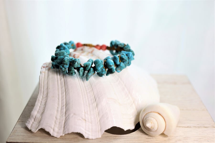 SALE - Turquoise beaded adjustable bracelet