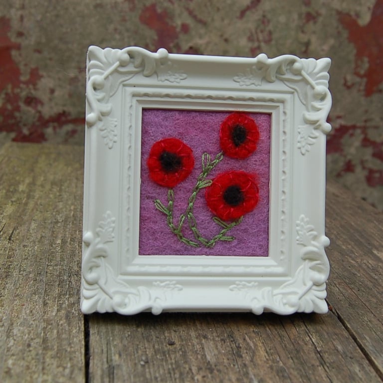 Needle felted and hand embroidered picture - Poppies