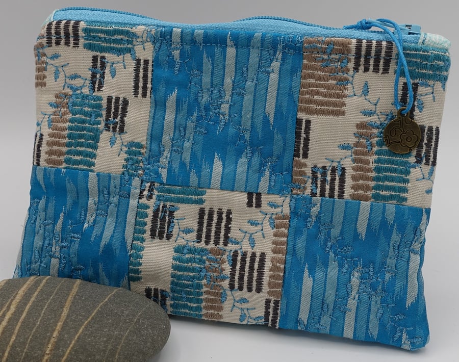 Turquoise & Grey Zipped Pouch