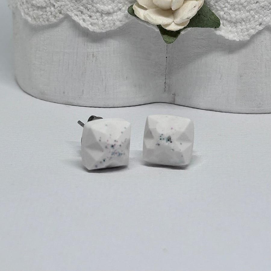 Matte White Mini Square Stud Earrings with a speckled finish