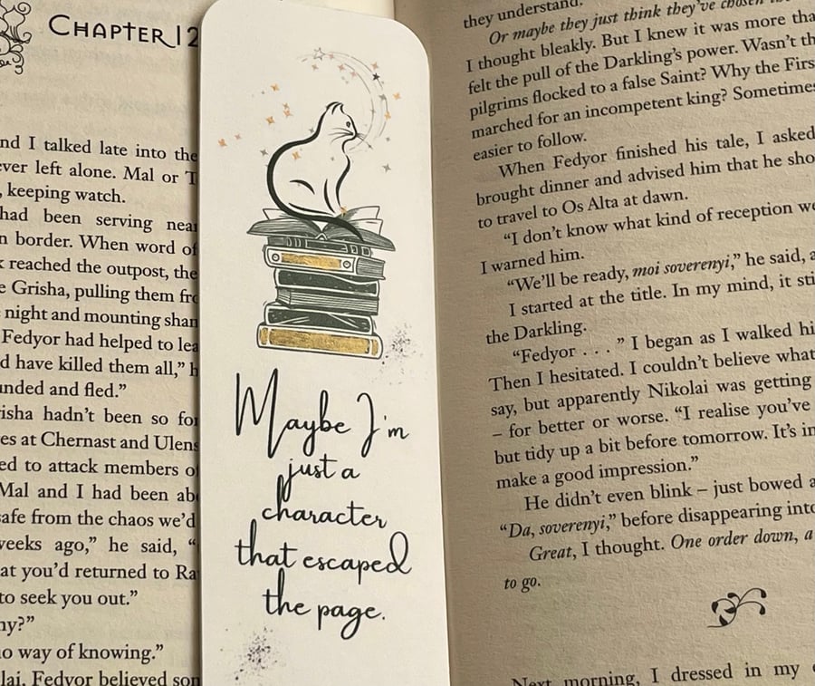 Cat on Books Bookmark, Aesthetic Bookmark for Cat and Book Lover