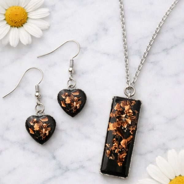 Beautiful black and copper resin Jewellery
