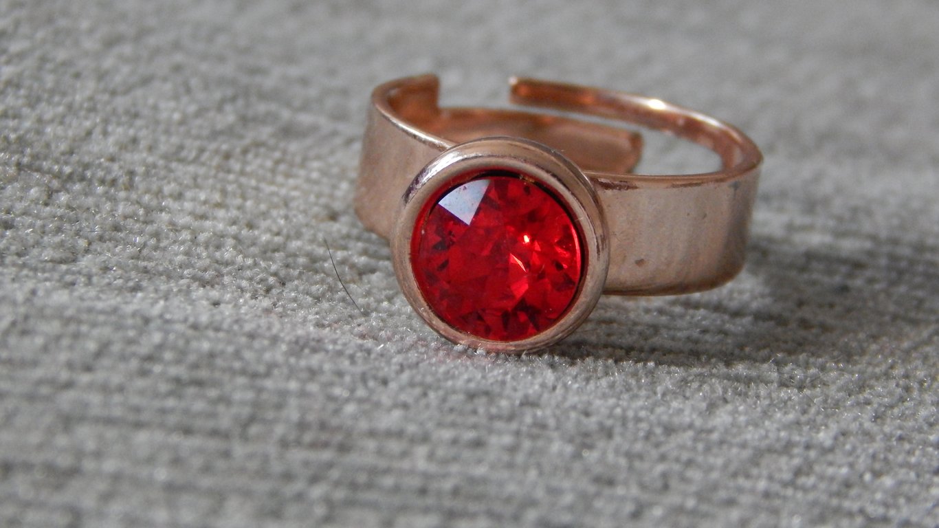 Light Siam Solitaire Swarovski Ring