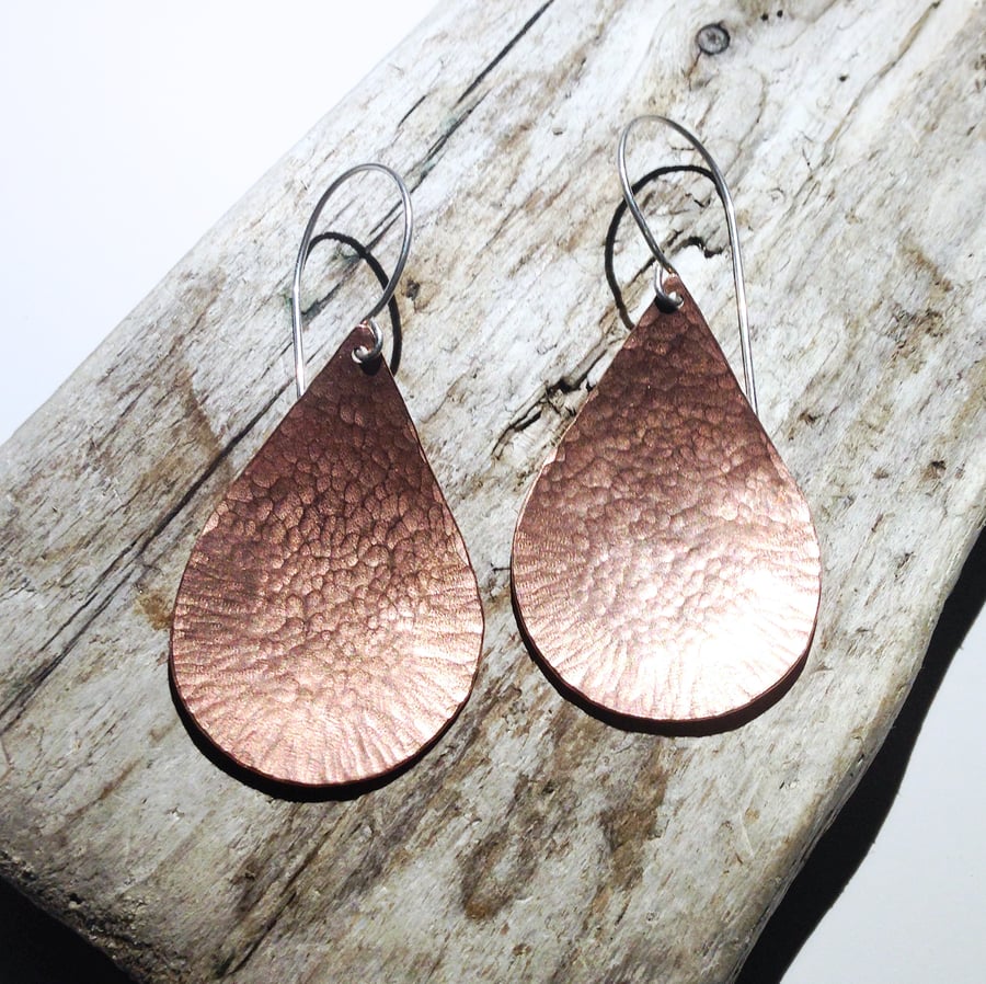 Hammer Textured Copper Teardrop Earrings (ERCUDGTD1) - UK Free Post