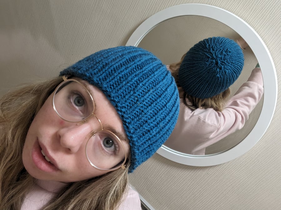Jess Makes With Yarn