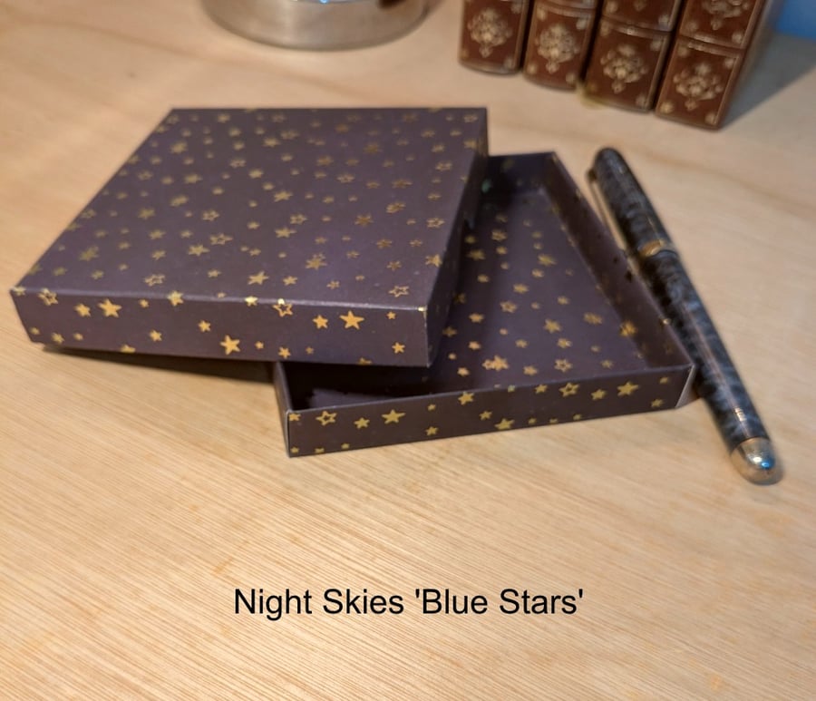 A handmade, ultra-thin gift box - Night Skies 'Blue Stars'