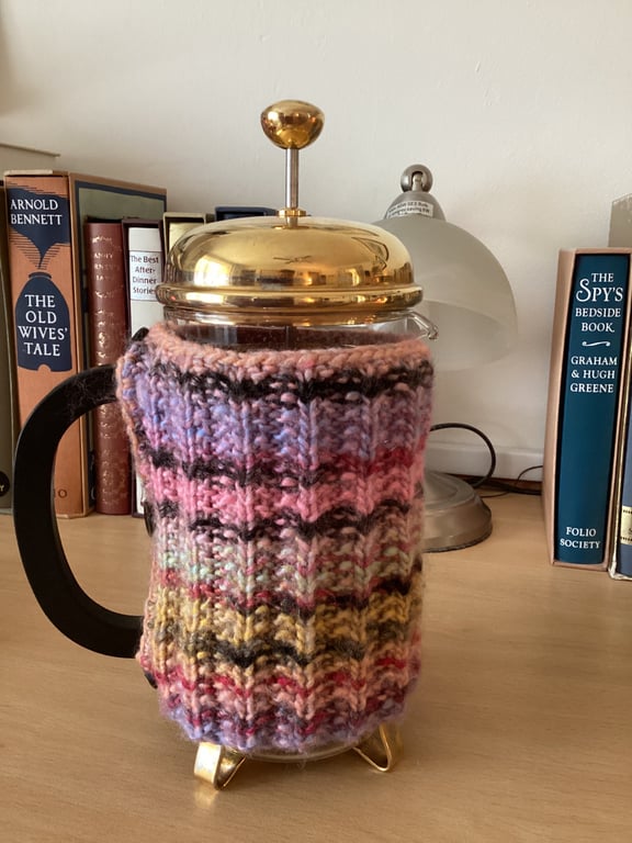 HAND KNITTED CAFETIERE COSY FOR A 1 LITRE COFFEE POT IN MULTICOLOURED YARN
