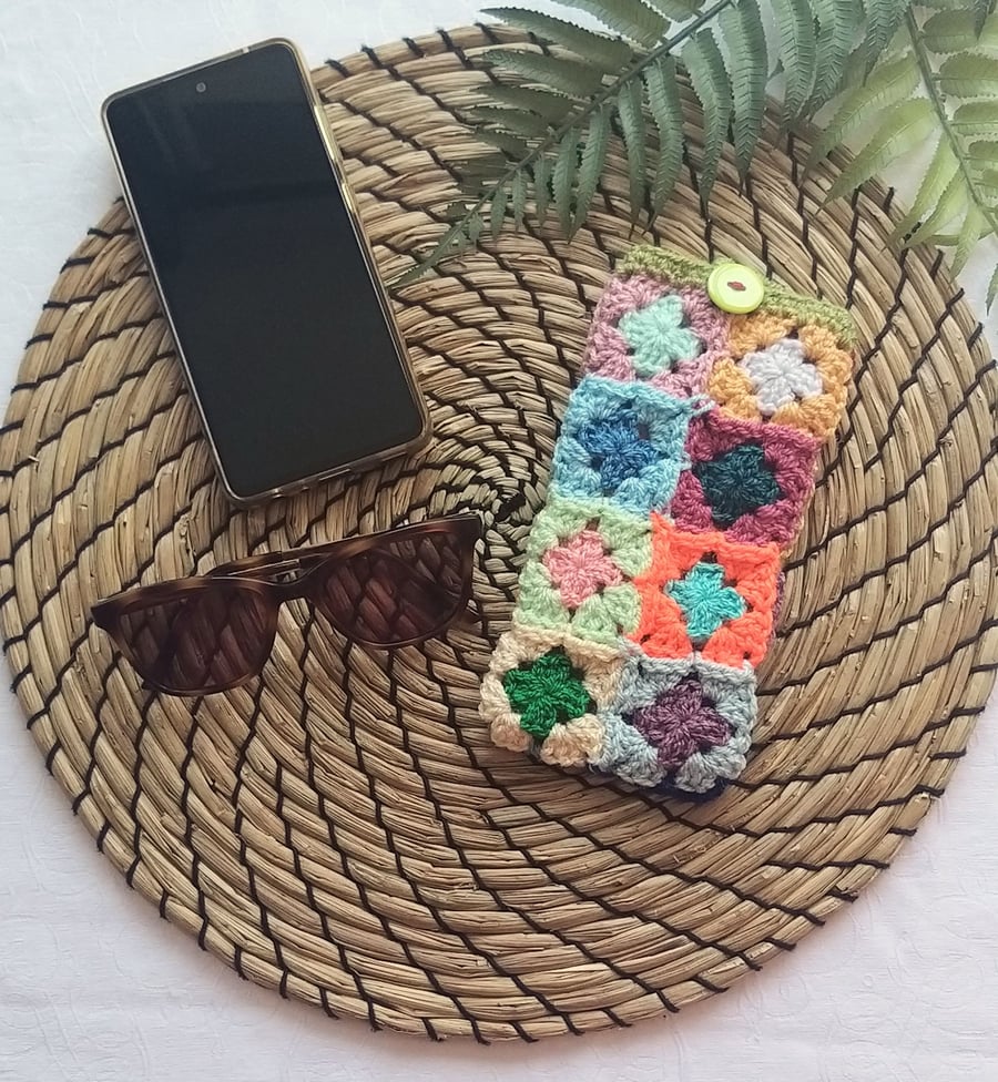 Crochet Glasses Phone Case Pouch Pistachio