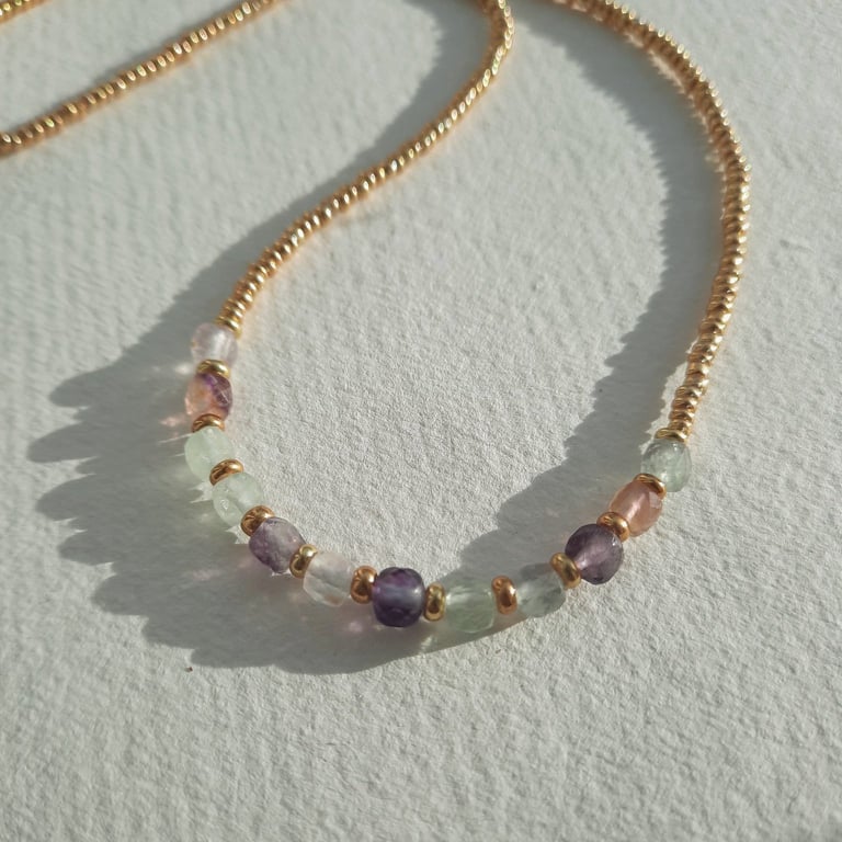 Fluorite and glass beaded necklace, 16.5 to 17.5 inches