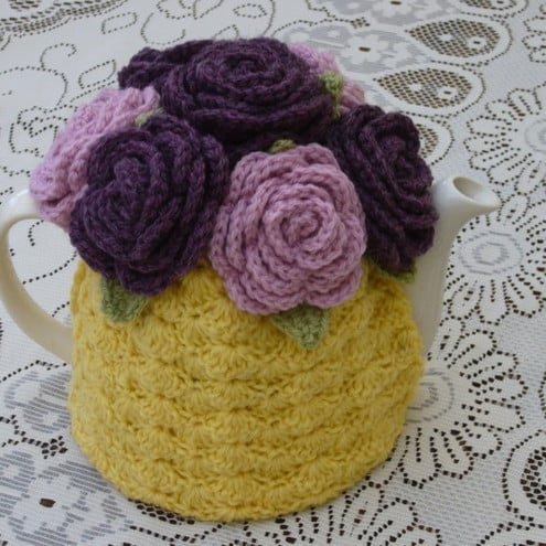 Crochet Tea Cosy/Yellow with Roses (Made to order)