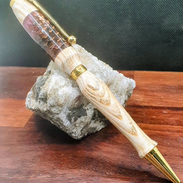 Purple resin pine cone pen