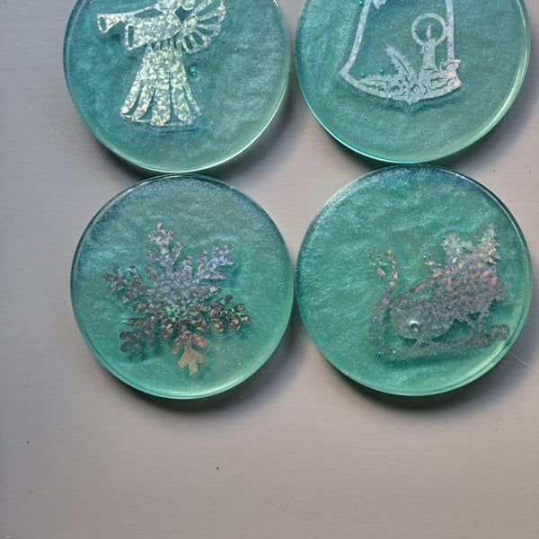 Handmade Resin Christmas Coasters – Set of 6 – Unique Festive Gift