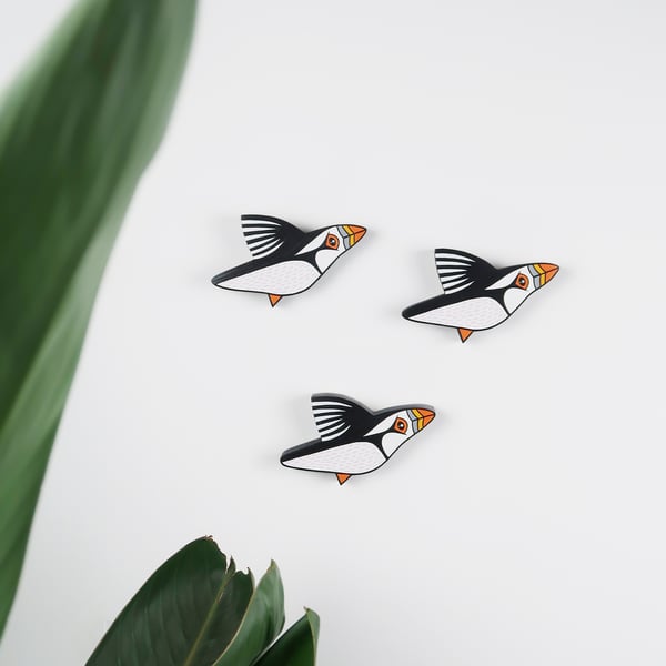 Puffin wall decoration, set of 3 flying miniature birds, wooden hand painted.