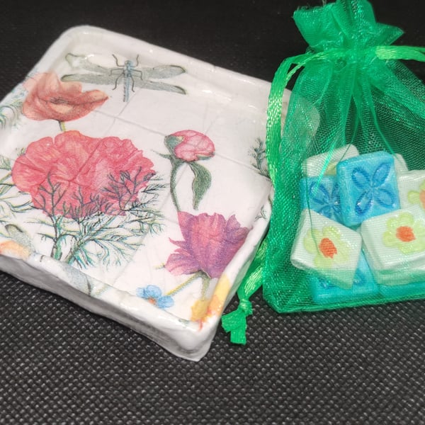 Floral Tic Tac Toe 
