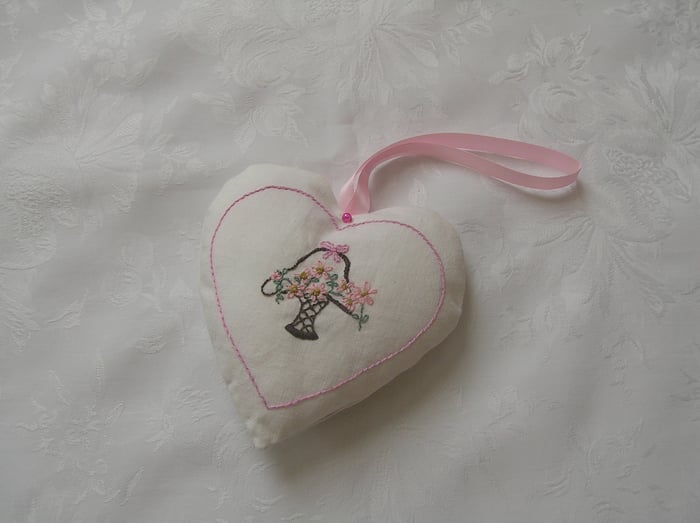 Ever Sew Dainty