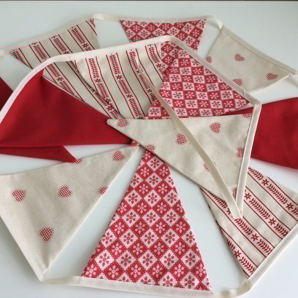 Christmas Bunting - 12 flags Scandinavian Style.