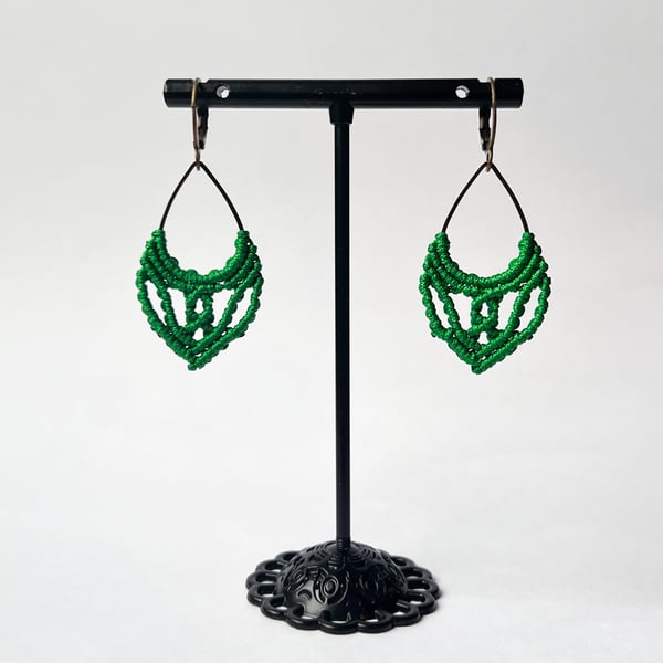 Earrings Macrame Tear Shaped - Green FREE UK P&P