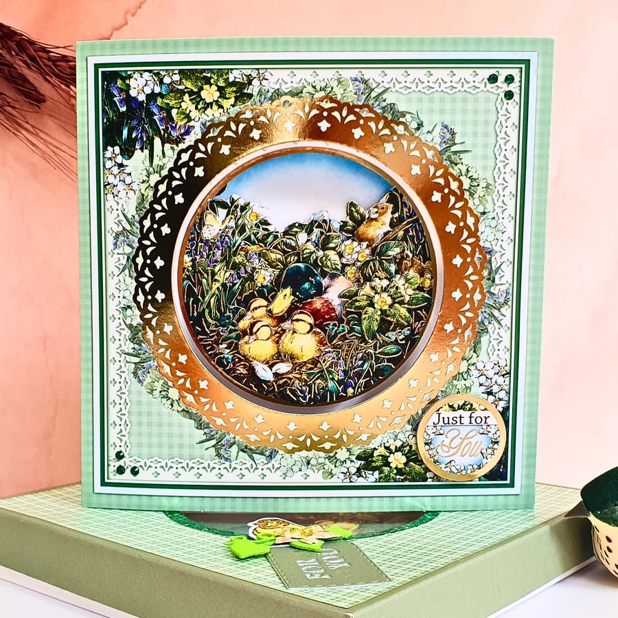 Green 3D Decoupage keepsake card with duck & ducklings in giftbox, Just For You
